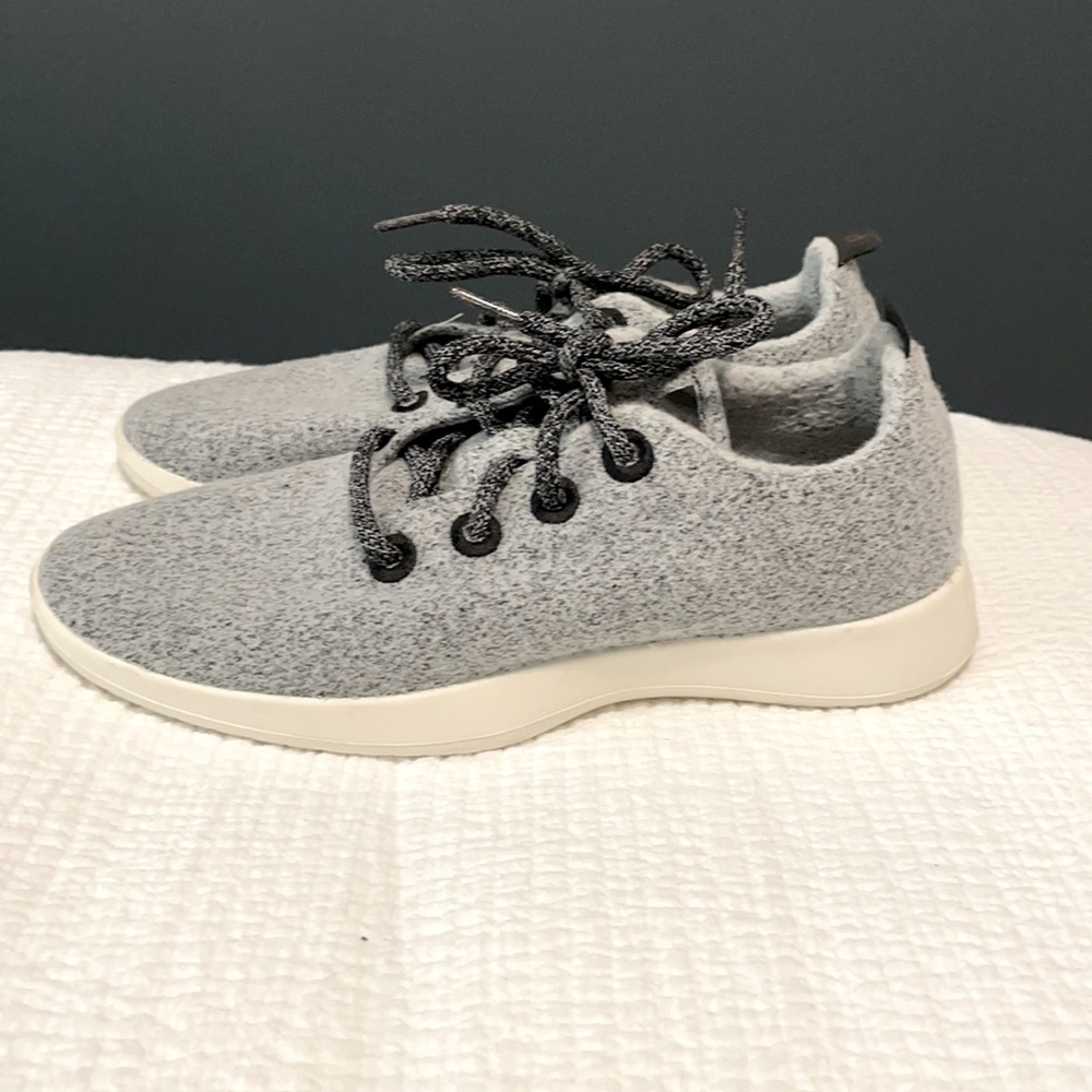 Allbirds! Size women’s 8. Light Gray.